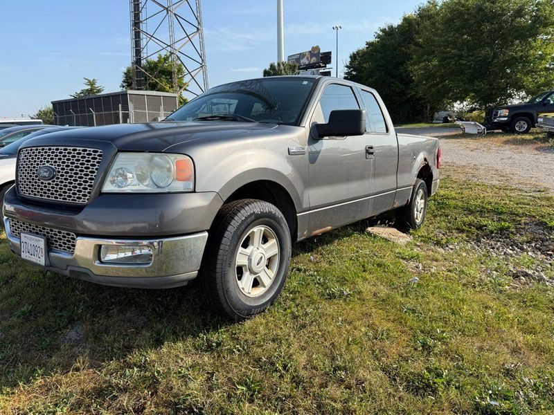 Used 2004 Ford F150 XLT image 1