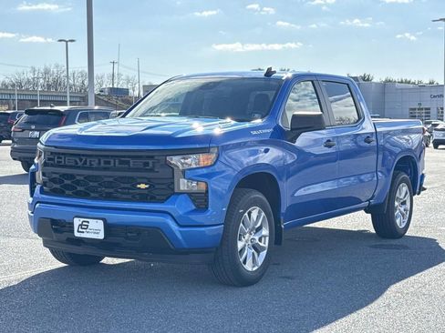 New 2026 Chevrolet Silverado 1500 Custom RWD image 16