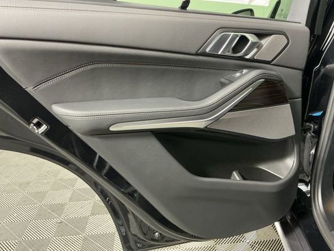 New 2026 BMW X5 sDrive40i image 24