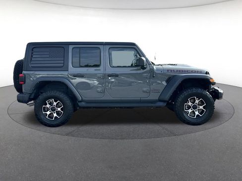 Used 2022 Jeep Wrangler Unlimited Rubicon w/ Cold Weather Group AWD/4WD image 7