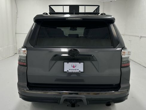 Used 2019 Toyota 4Runner Limited image 7