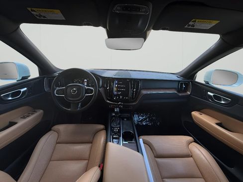 Used 2021 Volvo XC60 T5 Inscription w/ Advanced Package FWD image 12