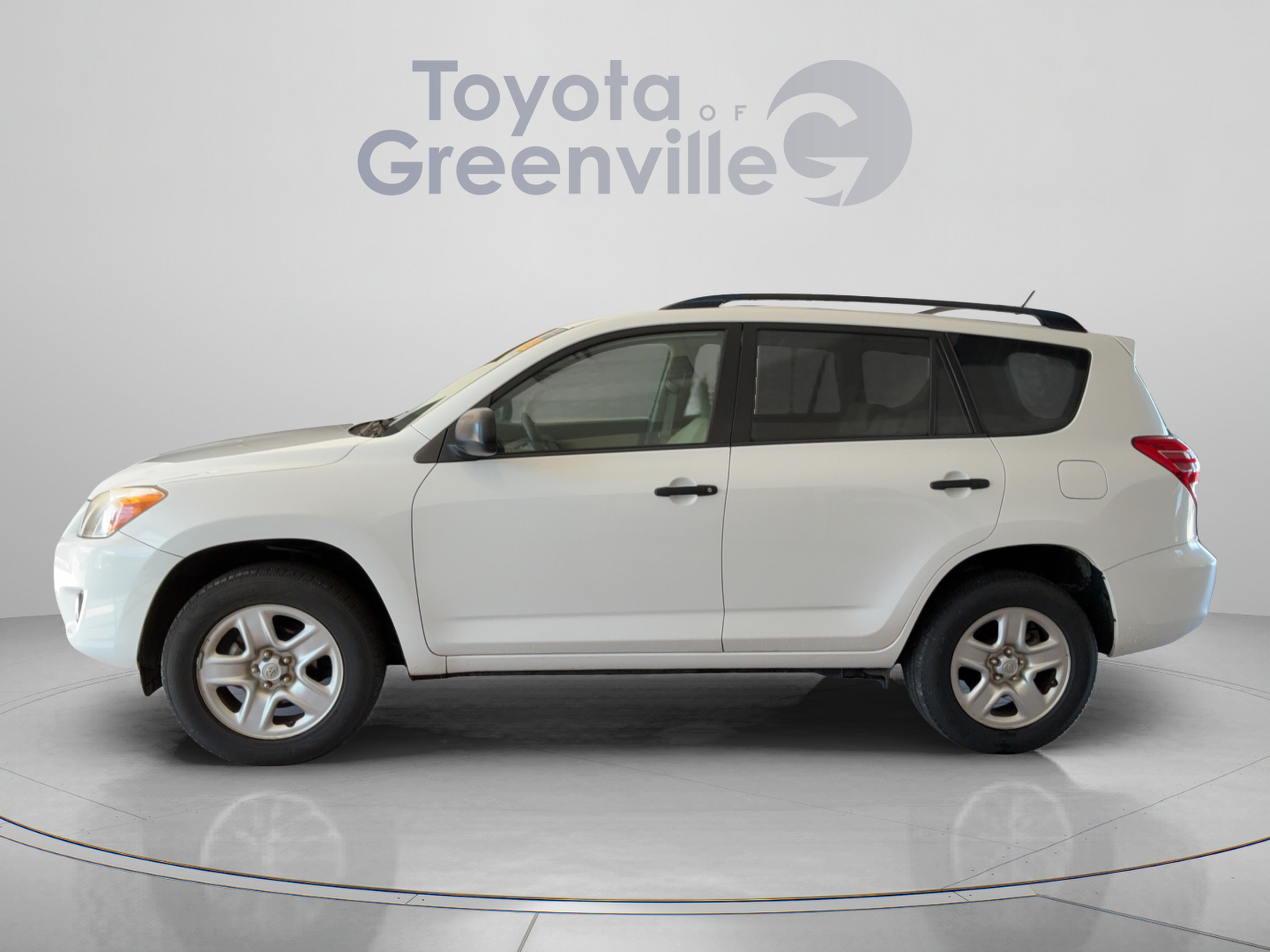 Used 2011 Toyota RAV4 4WD w/ Base L4 Extra Value Pkg image 2