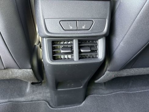 New 2026 Chevrolet Equinox ACTIV w/ Convenience Package III image 22