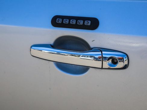 Used 2011 Ford Edge SEL w/ 202A Rapid Spec Order Code FWD image 20