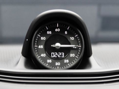 Used 2023 Porsche Taycan GTS image 91