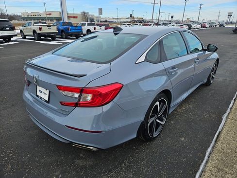 Used 2022 Honda Accord Sport image 6