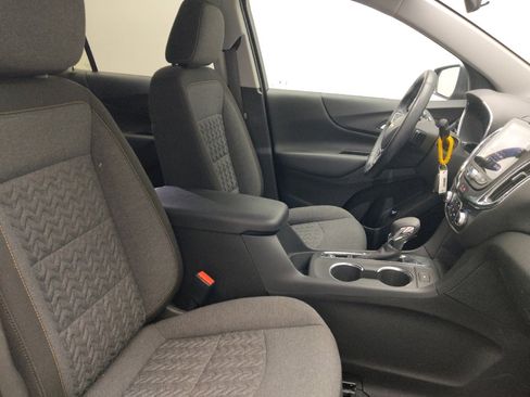 Used 2024 Chevrolet Equinox LT image 21