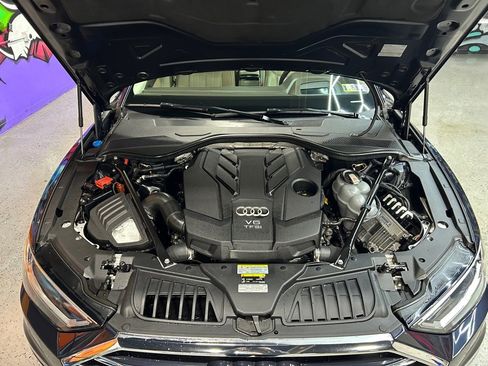 Used 2021 Audi A8 L 3.0T w/ Luxury Package image 10