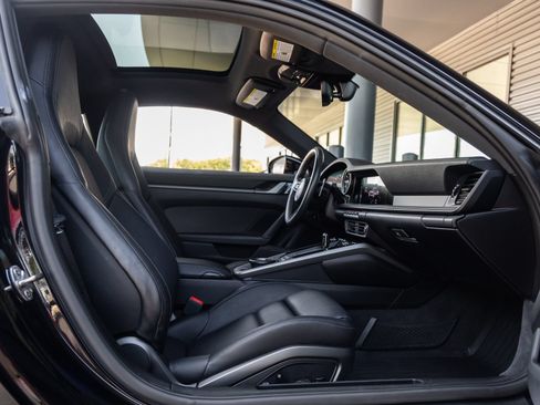 Certified 2021 Porsche 911 Carrera RWD image 34