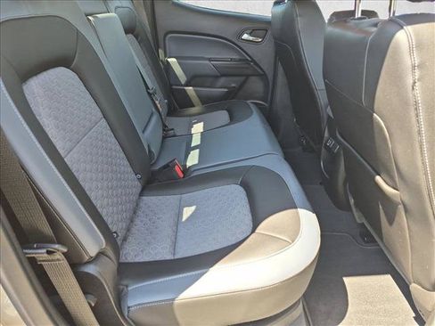 Used 2022 Chevrolet Colorado Z71 w/ Safety Package RWD image 26