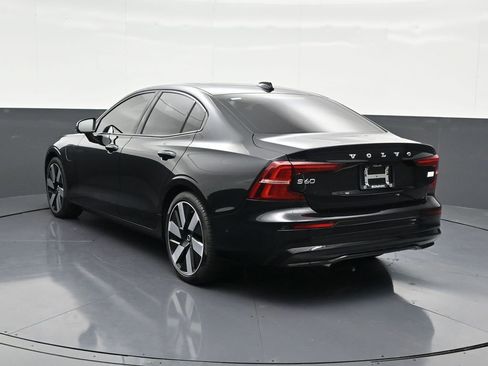 Certified 2024 Volvo S60 T8 Plus image 3