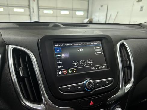 Certified 2019 Chevrolet Equinox LT FWD image 23