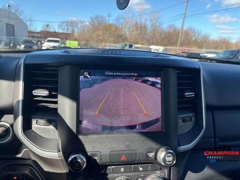 Used 2021 RAM 1500 Big Horn image 22