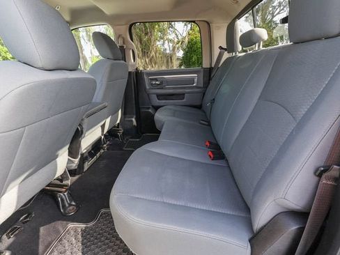 Used 2019 RAM 1500 Classic SLT RWD image 26