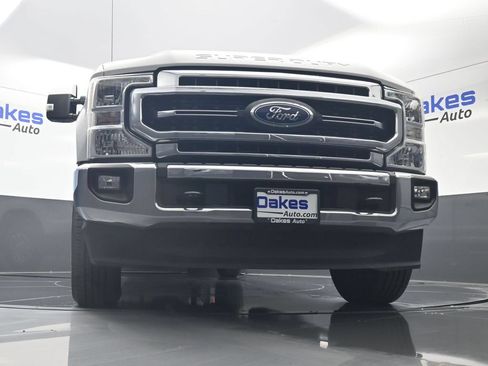 Used 2021 Ford F250 Lariat w/ Lariat Value Package AWD/4WD image 42