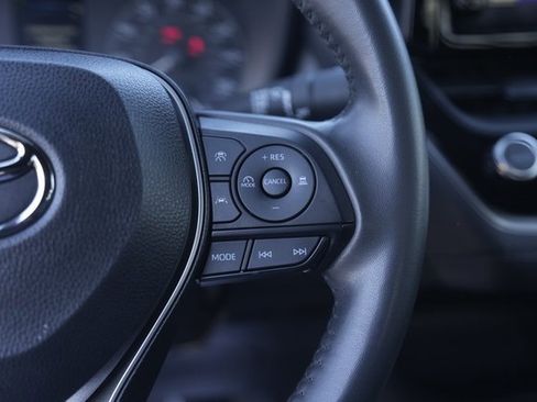 Used 2024 Toyota Corolla SE image 23