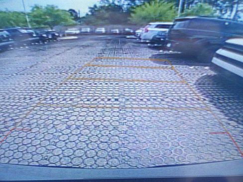 Used 2018 GMC Acadia SLT FWD image 21
