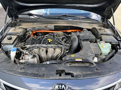 Used 2017 Kia Optima Premium FWD image 7