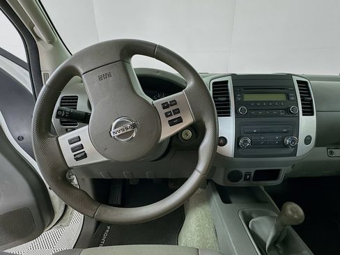 Used 2015 Nissan Frontier S w/ S Preferred Package RWD image 3