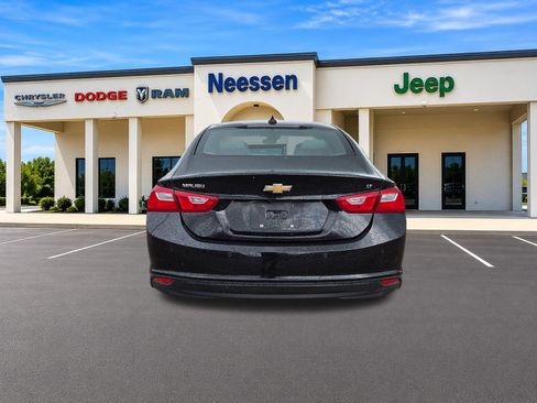 Used 2024 Chevrolet Malibu LT FWD image 6