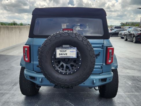 Used 2023 Ford Bronco Badlands w/ Sasquatch Package AWD/4WD image 4
