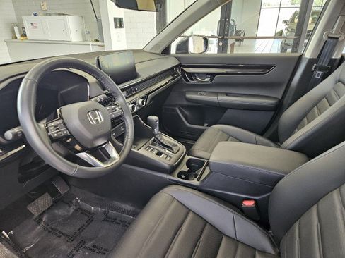 Used 2025 Honda CR-V EX-L image 8