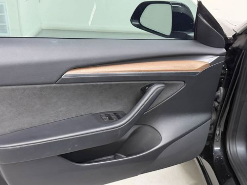 Used 2022 Tesla Model 3 RWD image 34