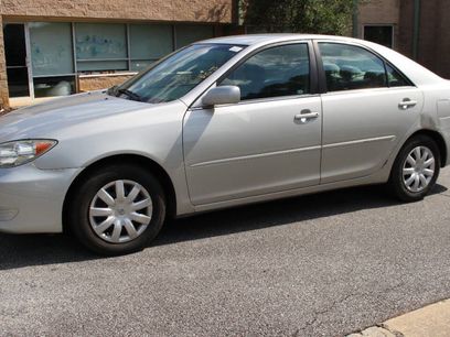 Used 2005 Toyota Camry LE