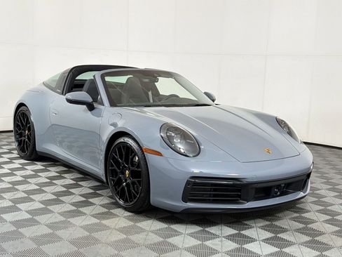 Certified 2024 Porsche 911 Targa 4S AWD/4WD image 8
