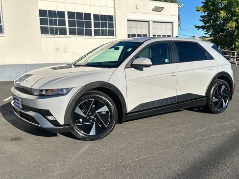 Used 2026 Hyundai Ioniq 5 SEL AWD/4WD image 1