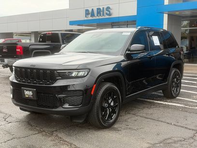 Used 2025 Jeep Grand Cherokee Altitude