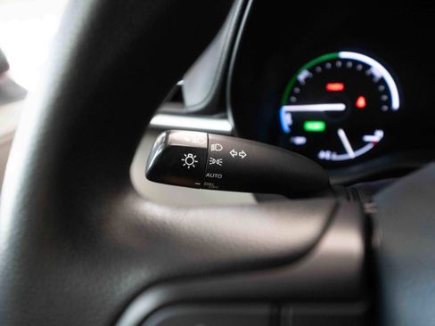 Used 2022 Toyota Sienna LE AWD/4WD image 13