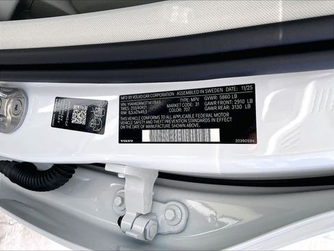 New 2026 Volvo XC60 T8 Ultra w/ Protection Package Premier image 35