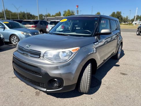 Used 2017 Kia Soul EV image 7