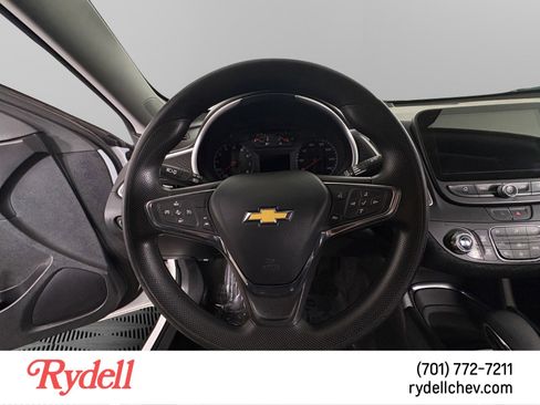Used 2024 Chevrolet Malibu LT image 13