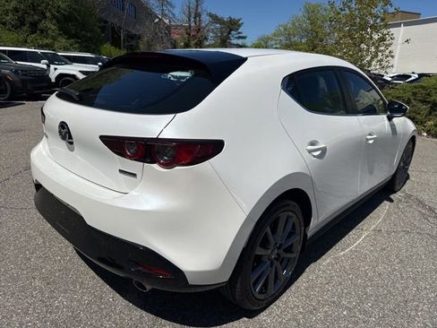 Used 2020 MAZDA MAZDA3 Hatchback FWD image 13
