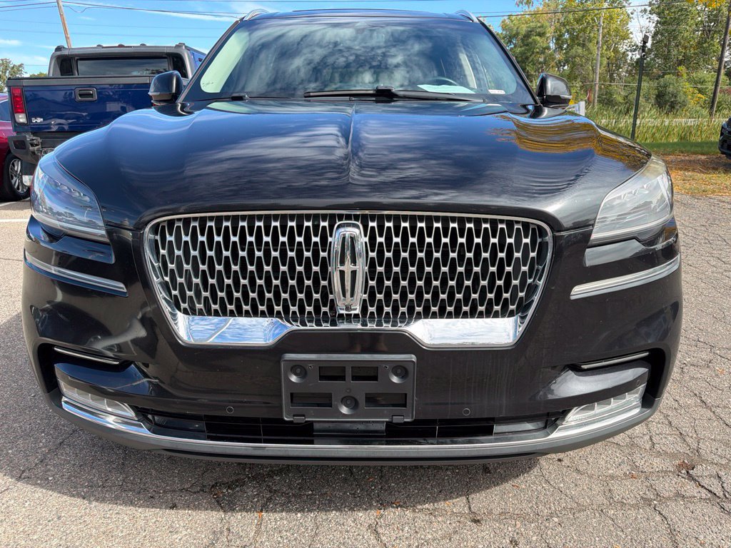Used 2020 Lincoln Aviator Reserve w/ Equipment Group 201A AWD/4WD image 2