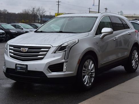 Used 2019 Cadillac XT5 Premium Luxury image 12