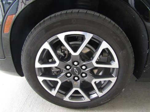 Used 2025 Chevrolet Blazer RS AWD/4WD image 31