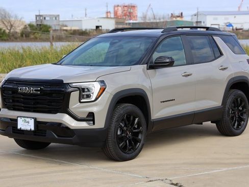 New 2026 GMC Terrain Elevation w/ Elevation Premium Package image 3