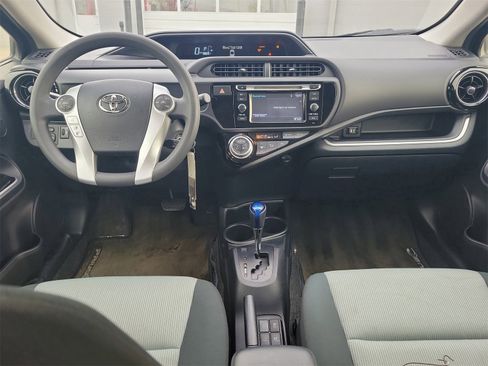 Used 2016 Toyota Prius C Four image 10
