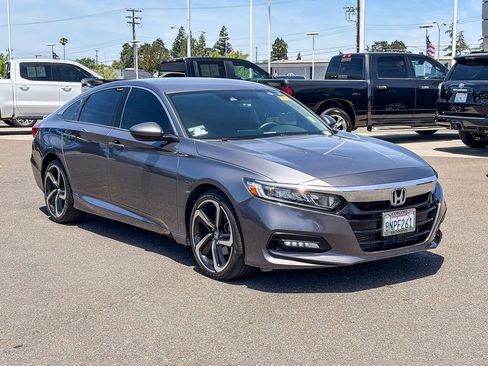 Used 2019 Honda Accord LX image 5