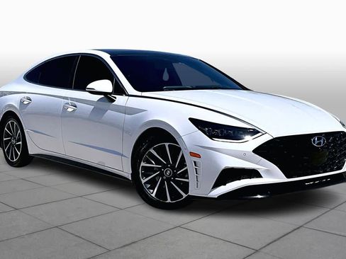 Used 2022 Hyundai Sonata Limited image 3