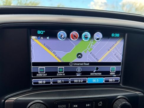Used 2018 GMC Sierra 1500 SLT w/ All Terrain Package AWD/4WD image 10