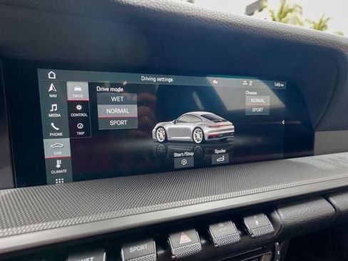 Used 2021 Porsche 911 Carrera 4 image 59