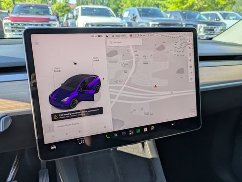 Used 2023 Tesla Model Y Long Range AWD/4WD image 22