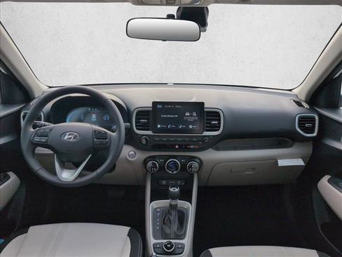 New 2026 Hyundai Venue SEL image 18