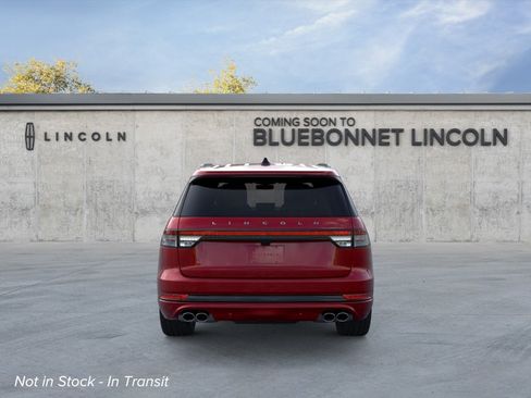 New 2026 Lincoln Aviator AWD image 5