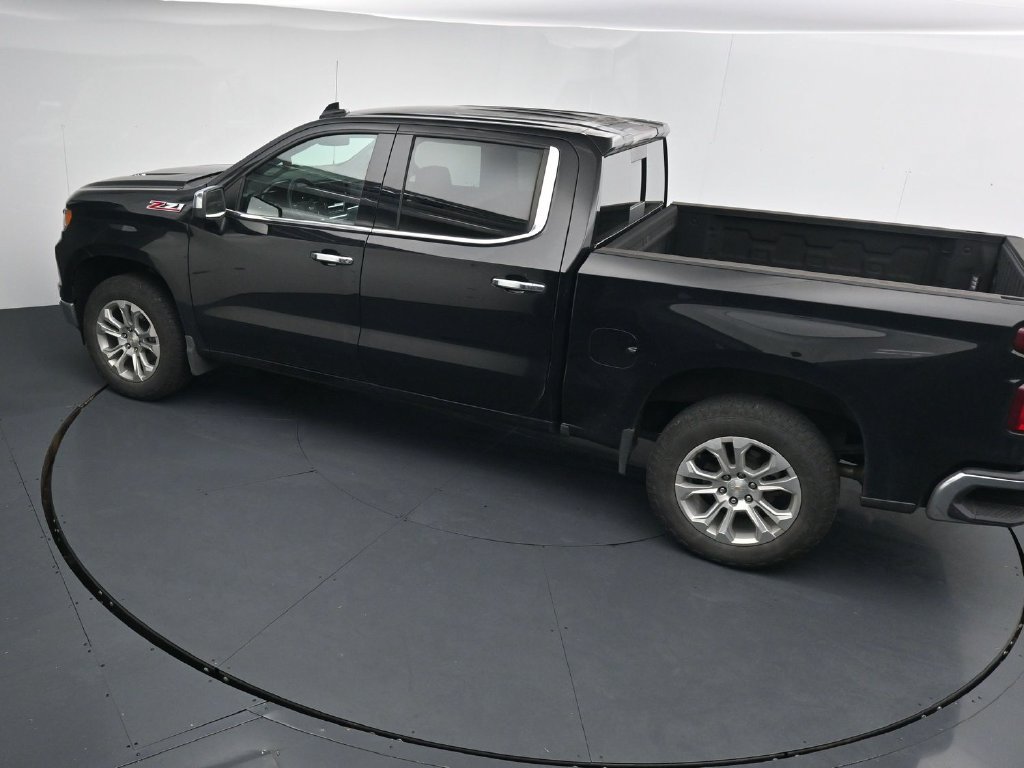 Used 2023 Chevrolet Silverado 1500 LTZ AWD/4WD image 13